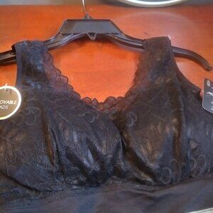 NWT 1X Delta Burke Intimates Front Lace Black Bra w/Removable Padding No wire